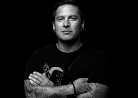 Tattoo Artist Jeff Gogué goes for Cheyenne.
The famous tattooist and Cheyenne Artist, Jeff Gogué chose Cheyenne Tattoo Equipment, with which he can be creative, dynamic and deliver fine works.